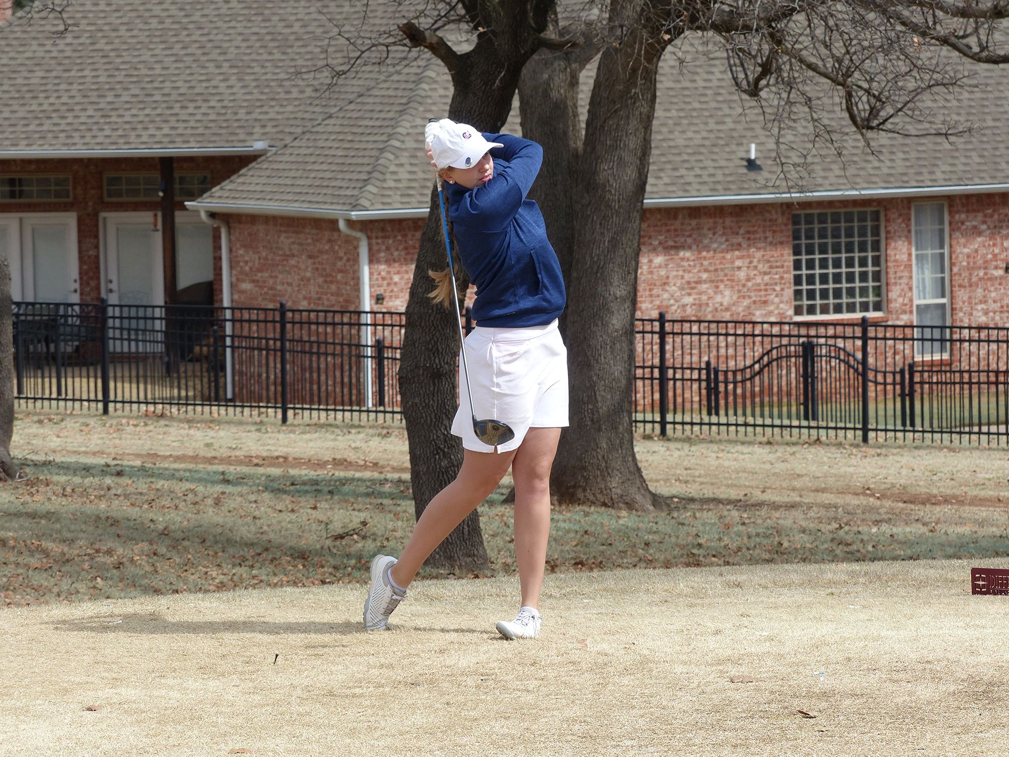 Jets’ senior sets the tone in first golf tournament