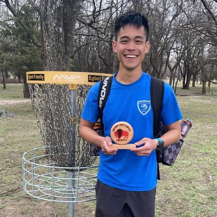 Two Newman disc golf club members place high in Cowskin Classic