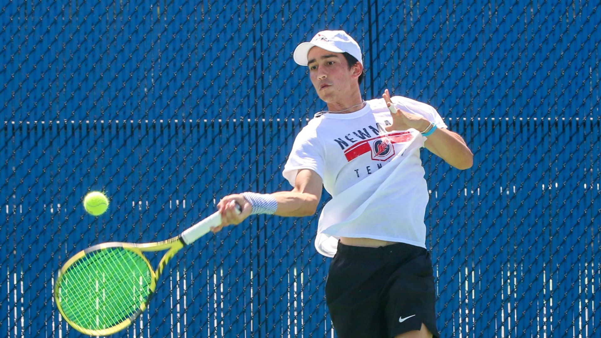 Tennis and golf teams preparing for spring season