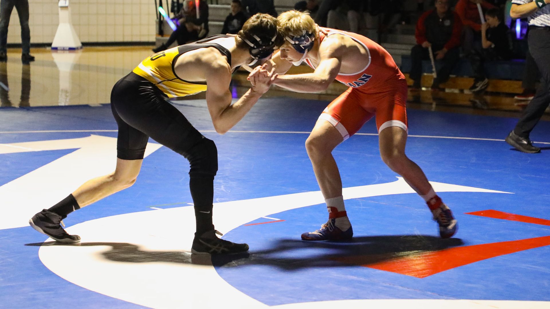 Wrestling depending on leadership for successful season