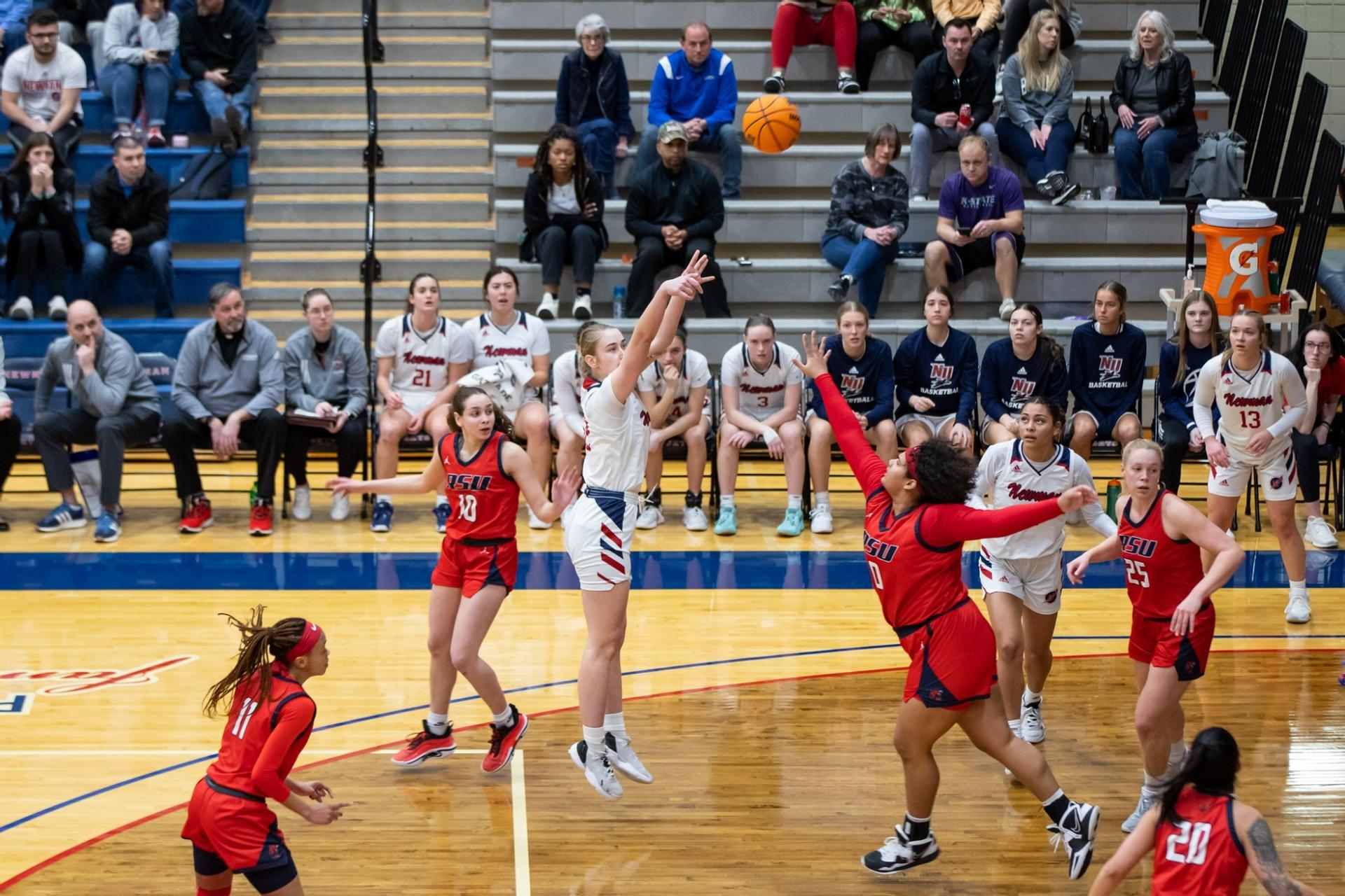 Women's basketball hopes to hit stride as season progresses