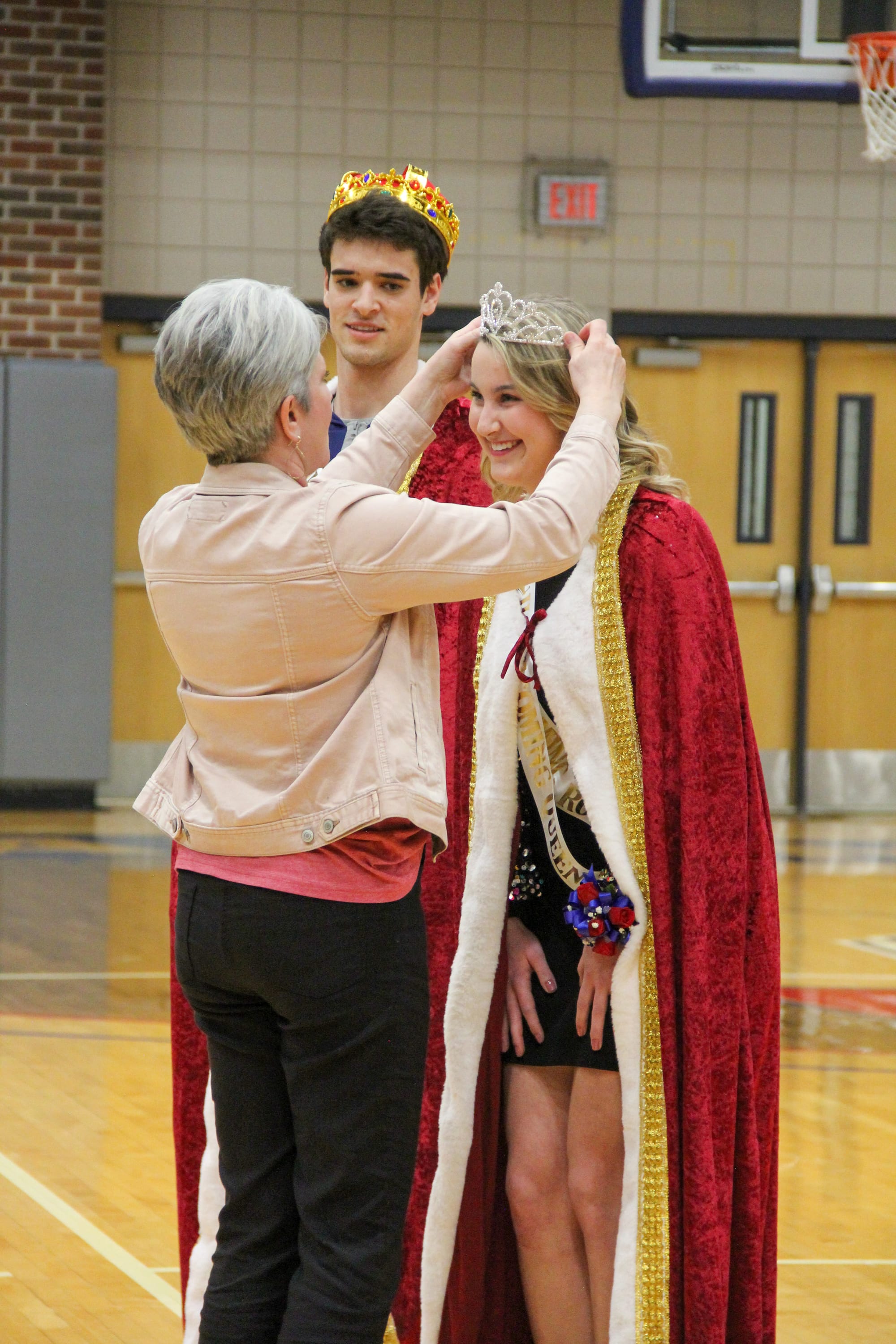 Pre-dentist crowned Homecoming Queen