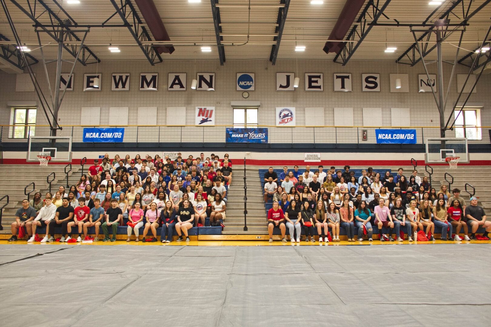 Freshman class boosts enrollment numbers